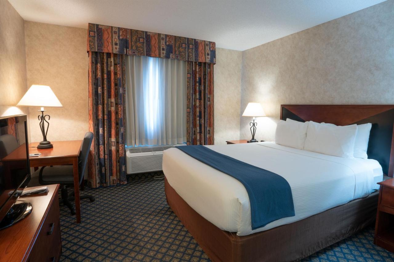 Miles City Hotel & Suites Экстерьер фото