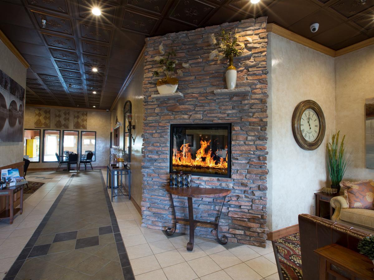 Miles City Hotel & Suites Экстерьер фото