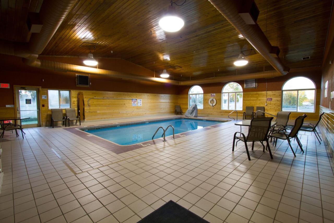 Miles City Hotel & Suites Экстерьер фото