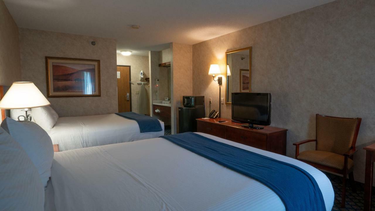Miles City Hotel & Suites Экстерьер фото